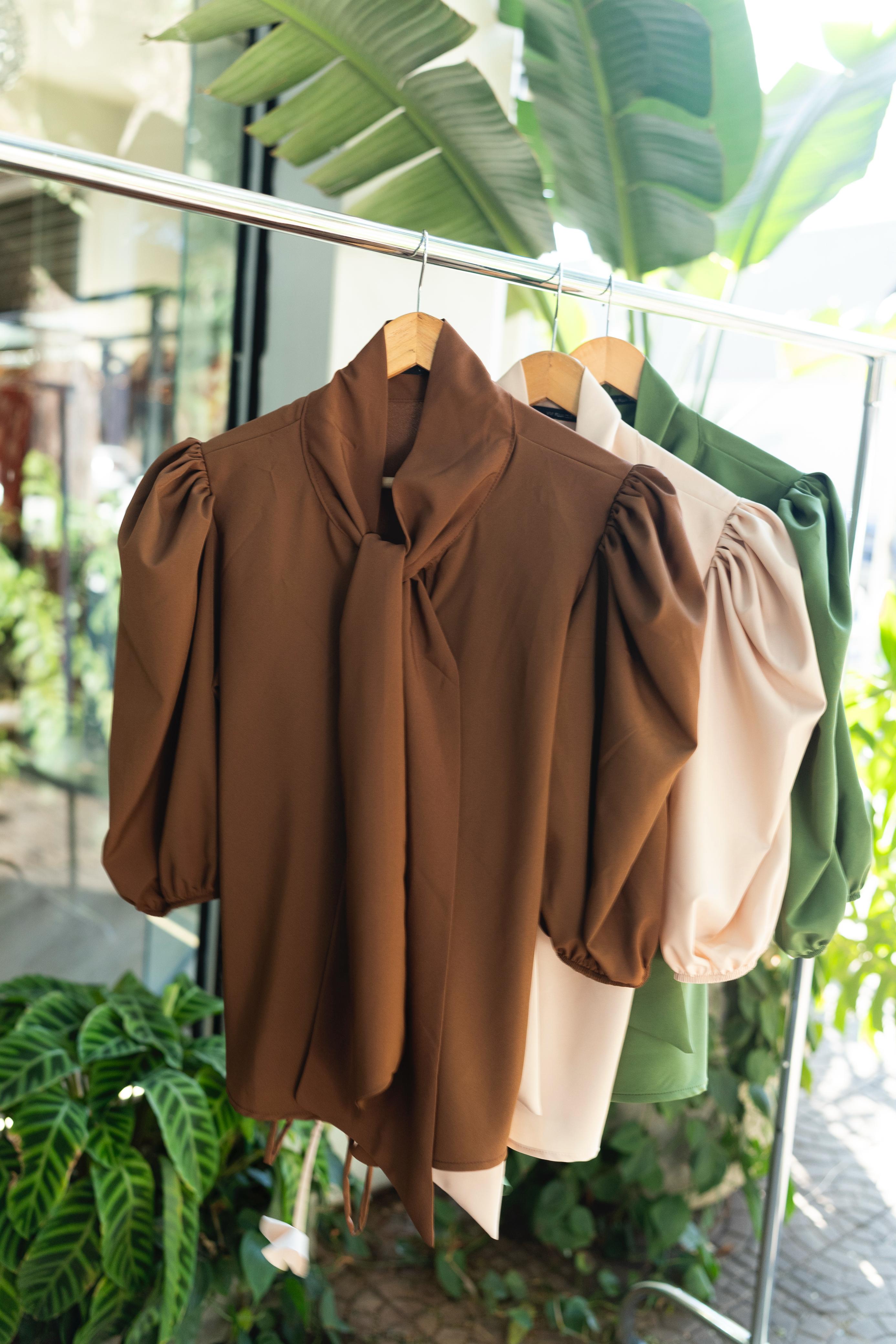 Blusa Gola Laço